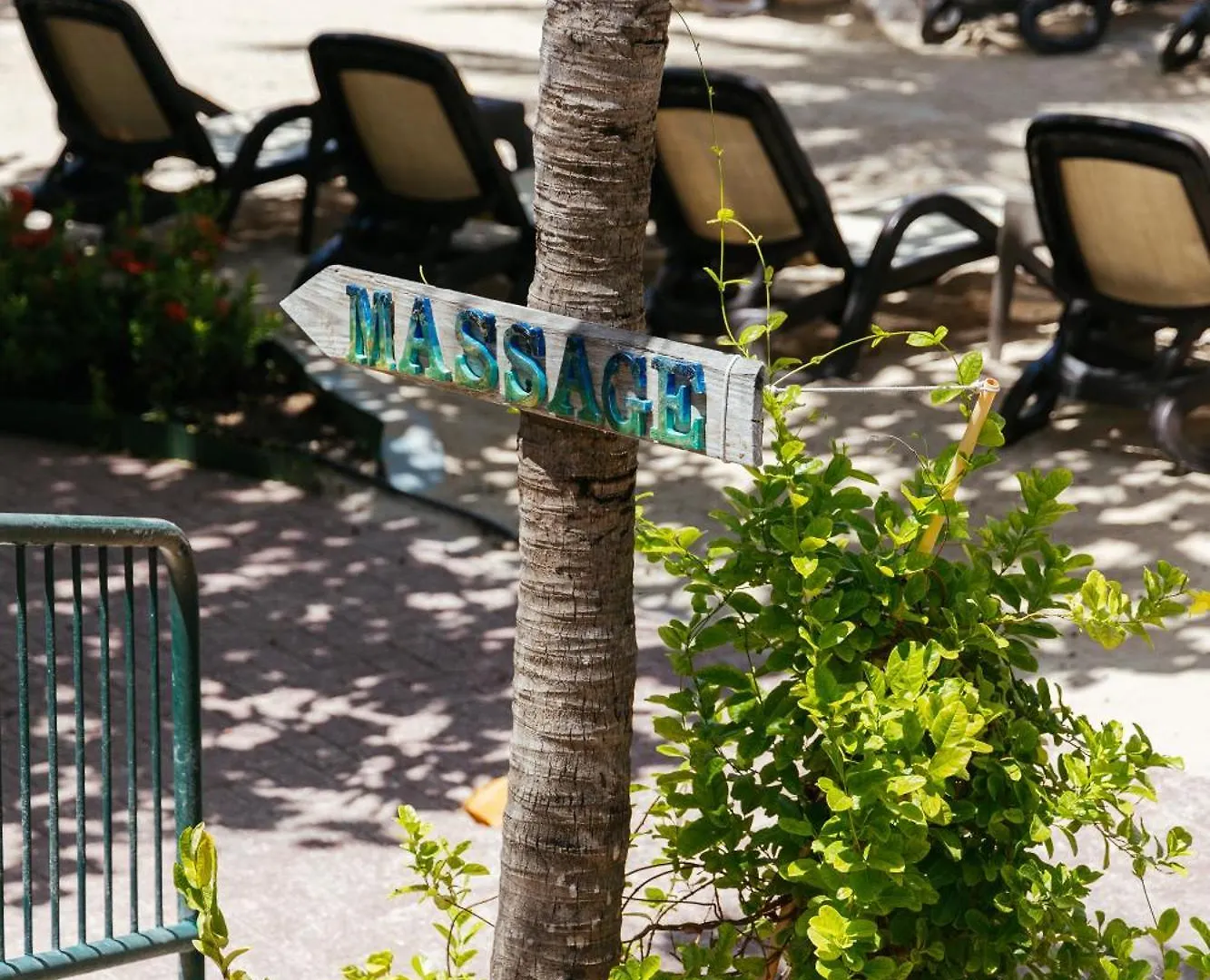 The Royal Sea Aquarium Resort Willemstad