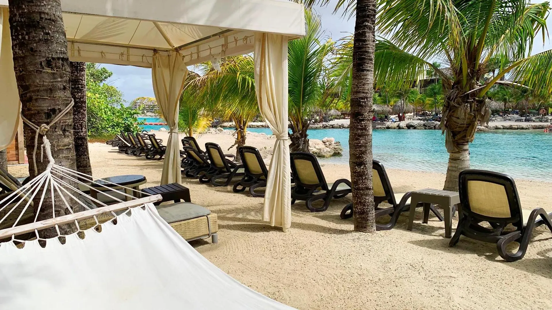 The Royal Sea Aquarium Resort Willemstad