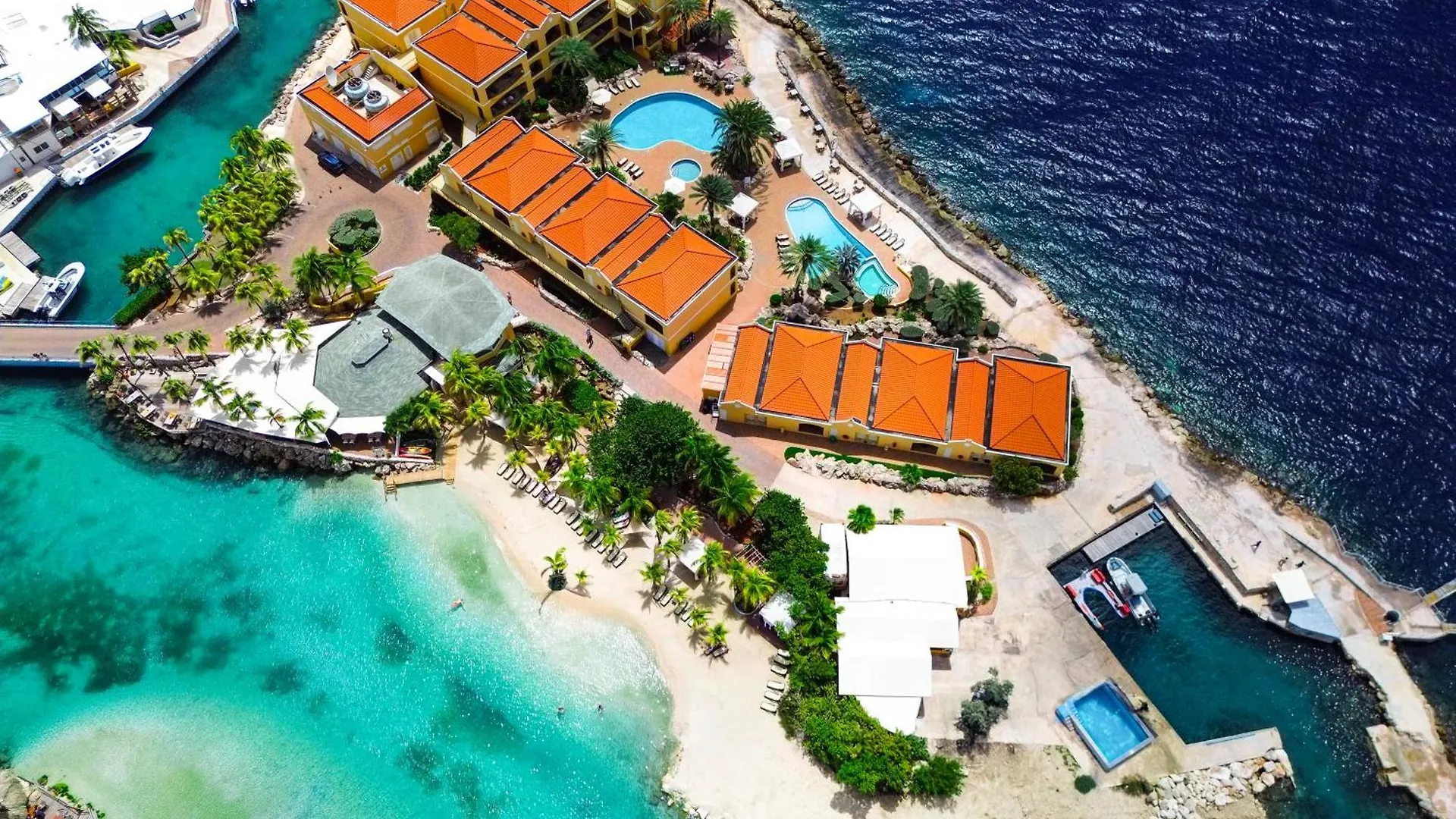 The Royal Sea Aquarium Resort Willemstad