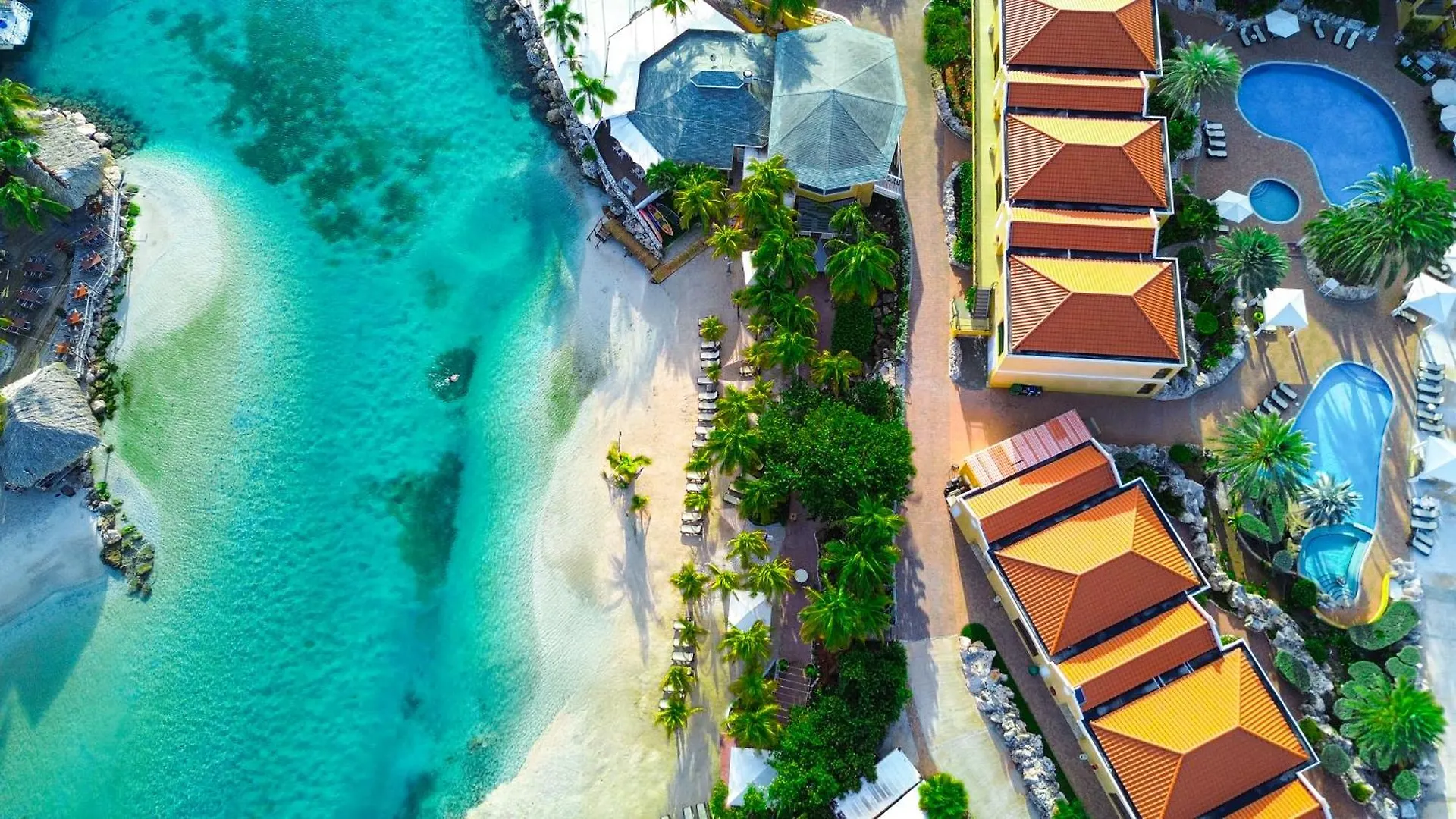 The Royal Sea Aquarium Resort Willemstad 5*,