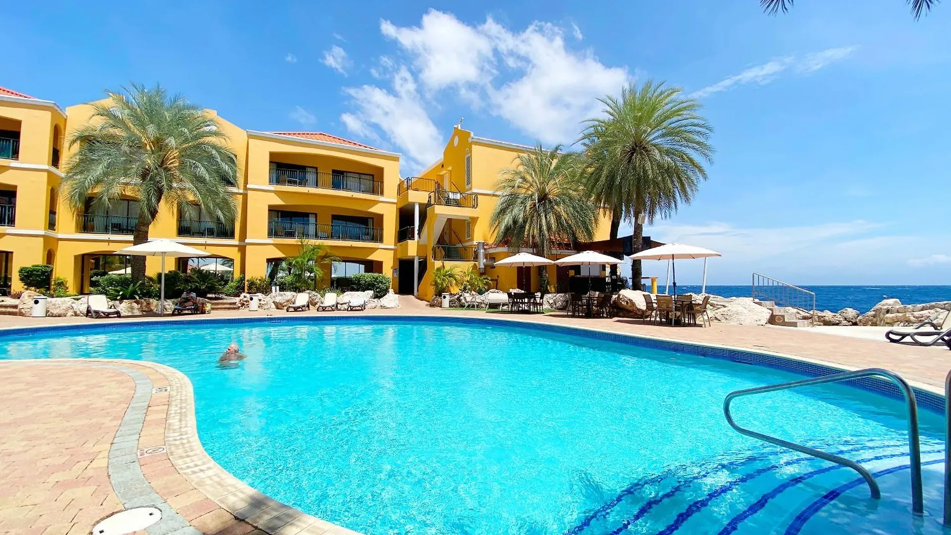 The Royal Sea Aquarium Resort Βίλλεμσταντ 5*,